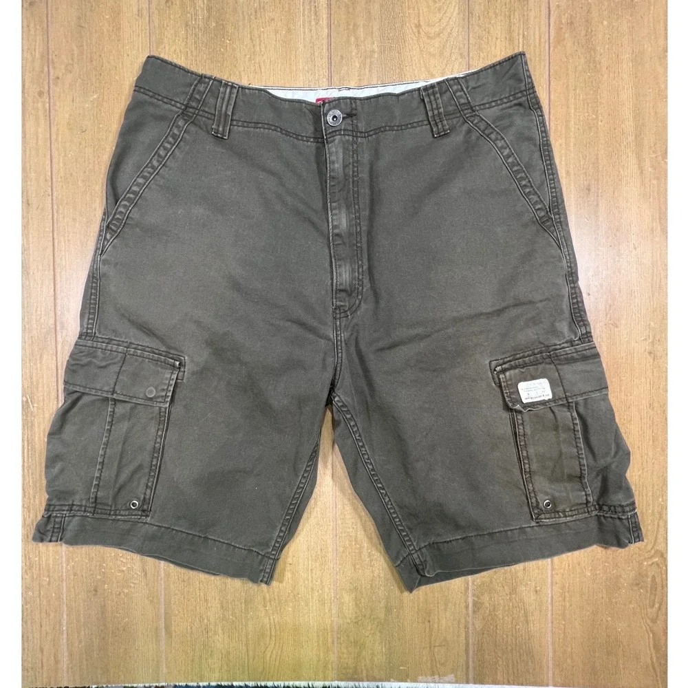 Vintage Levi Strauss Mens Sz 36 Olive Green Cargo Shorts thrashed Cotton